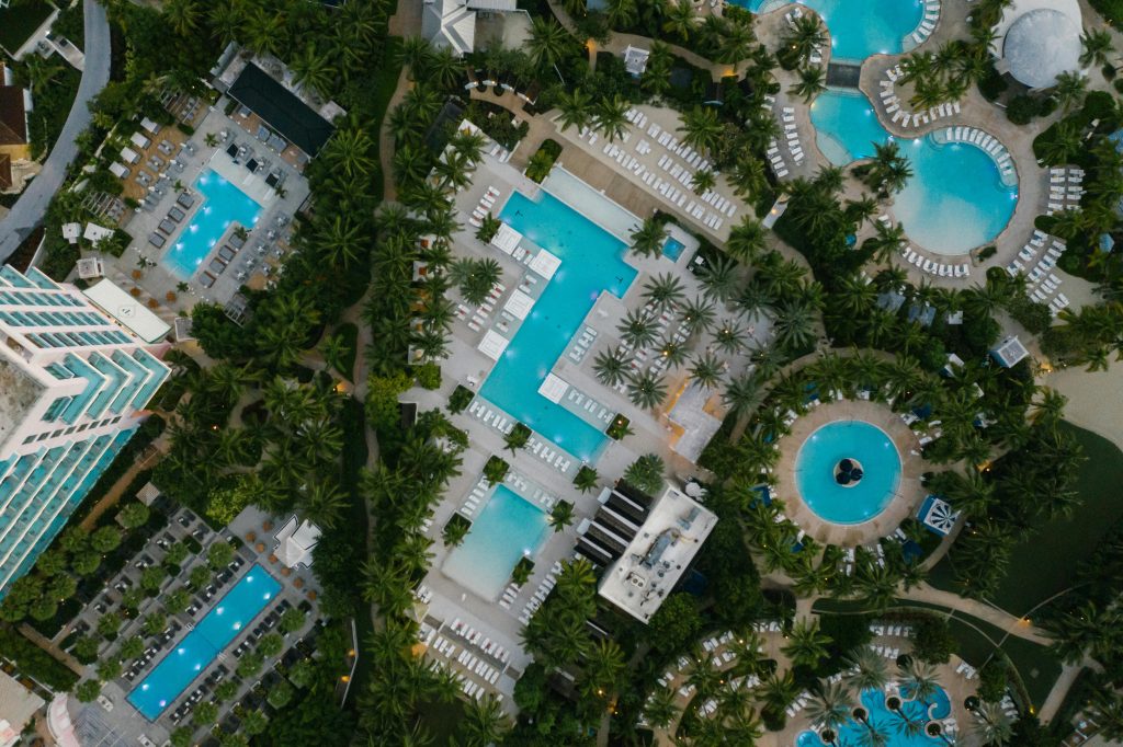 plts eco resort untuk glamping dan resort